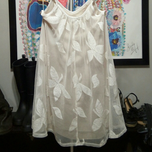 💐 Nordstrom Love, fire Embroidered Floral Mini - Picture 6 of 8